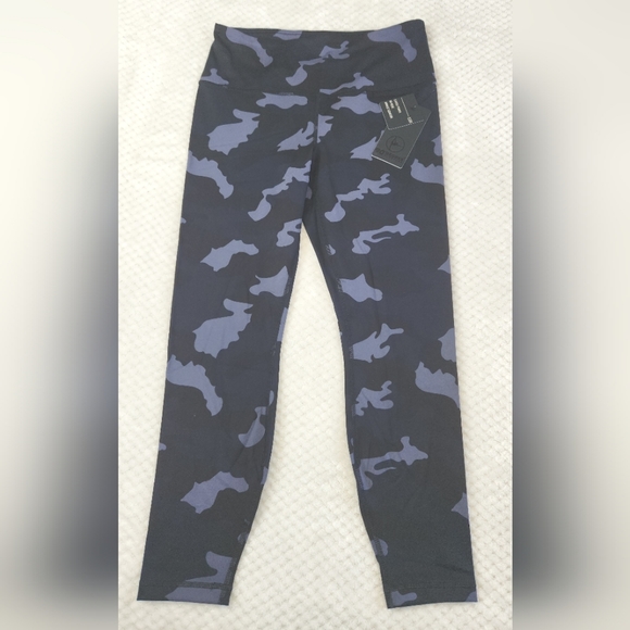 90 DEGREE WOMENS SPORTS CAMO PRINT LEGGINS SZE L NEW WITH TAGS - Picture 3 of 9
